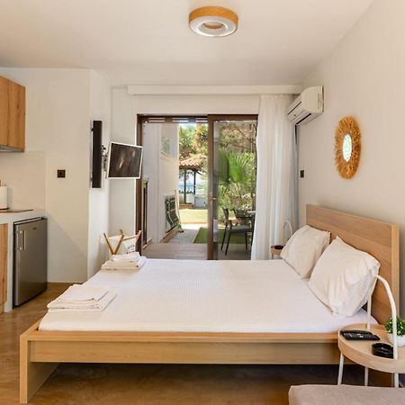 Alkis Guest House By Aegiankazarte Kapotidhes Zewnętrze zdjęcie