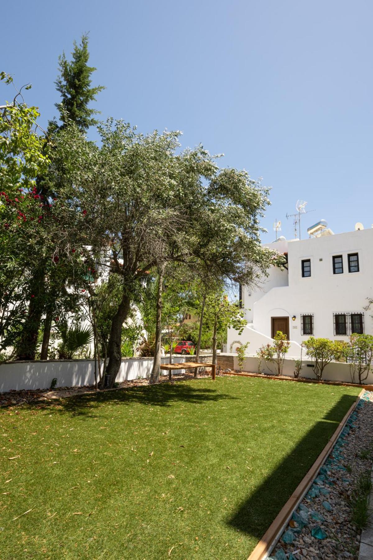 Alkis Guest House By Aegiankazarte Kapotidhes Zewnętrze zdjęcie